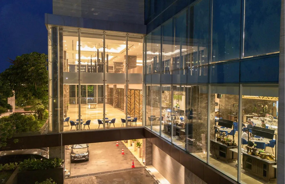 Grand Orchardz Hotel Kemayoran Jakarta-1